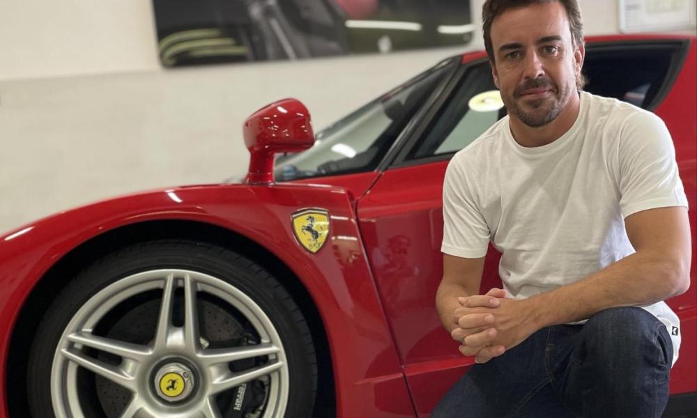 Fernando Alonso Ferrari Enzo Auction.jpg