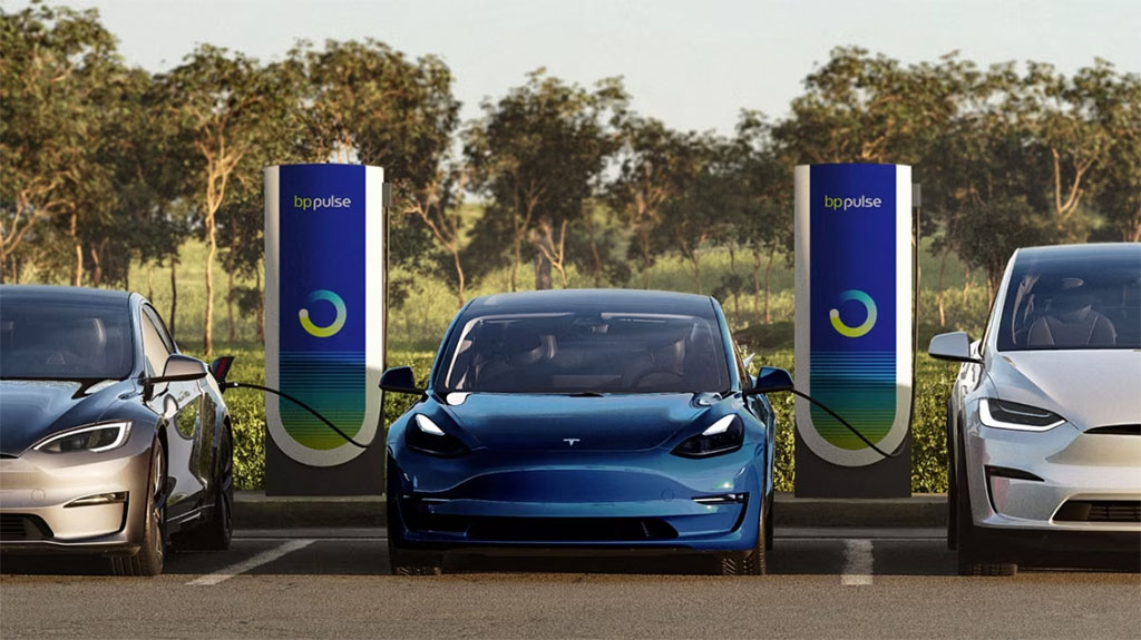 Bp Orders $100 Million Worth Of Tesla Ultra Fast Ev Charging Units