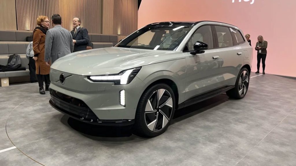 2025 Volvo Ex90 Starts At $77,990 For Seven Seats And