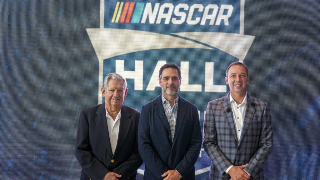 Johnson And Knaus Fittingly Head Into Nascar Hall Of Fame