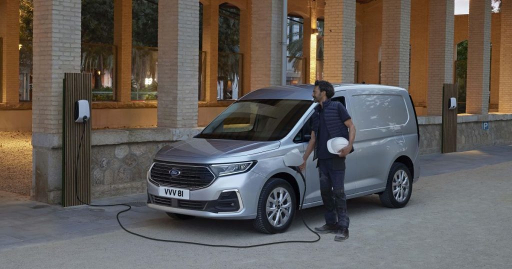 Ford Reveals Baby Transit Plug In Hybrid With Over 100km Of