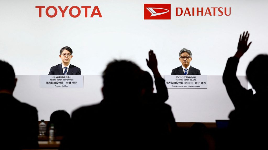 Toyota Says President, Chairman Of Scandal Hit Daihatsu Unit To Step