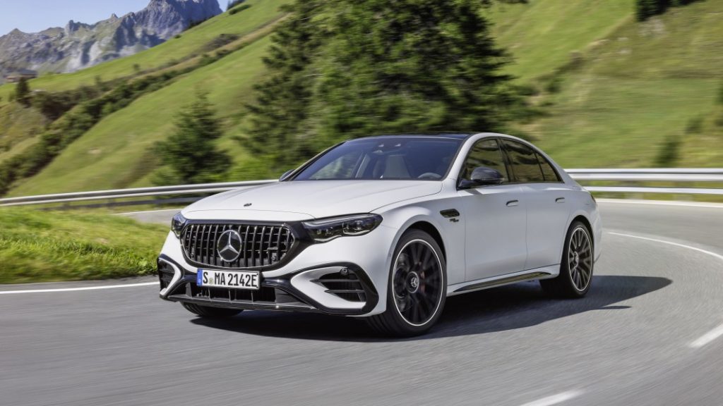 2025 Mercedes Amg E 53 Hybrid Debuts As A Phev With