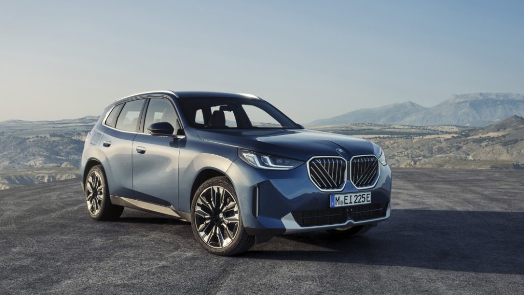 2025 Bmw X3 Debuts Bold New Design, Even Bolder Interior