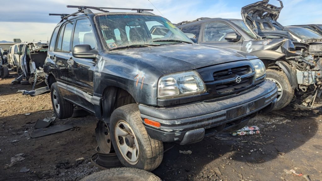 Junkyard Gem: 1999 Suzuki Vitara Jx 4wd Four Door