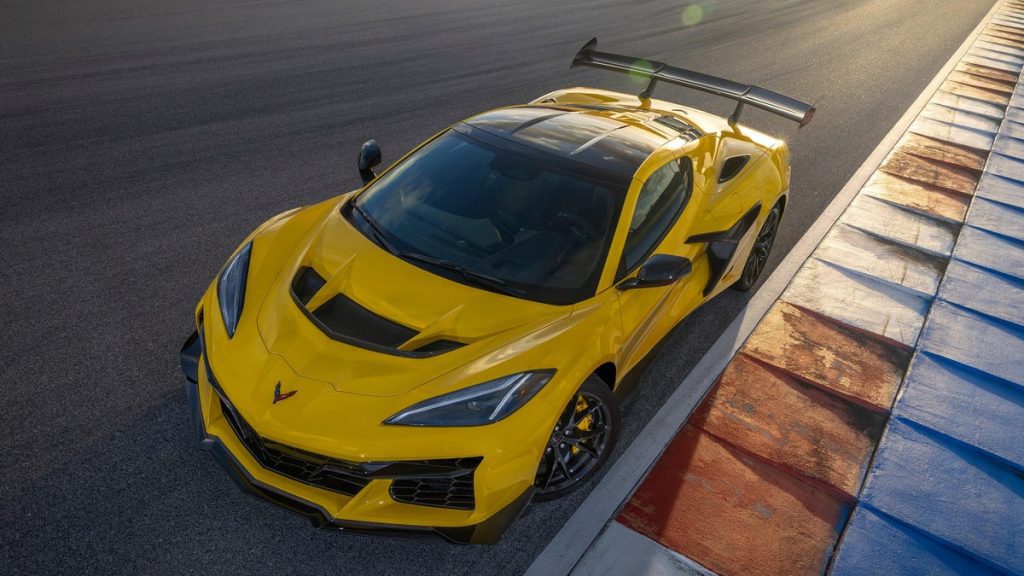 2025 Chevrolet Corvette Zr1 Hits Top Speed Of 233 Mph