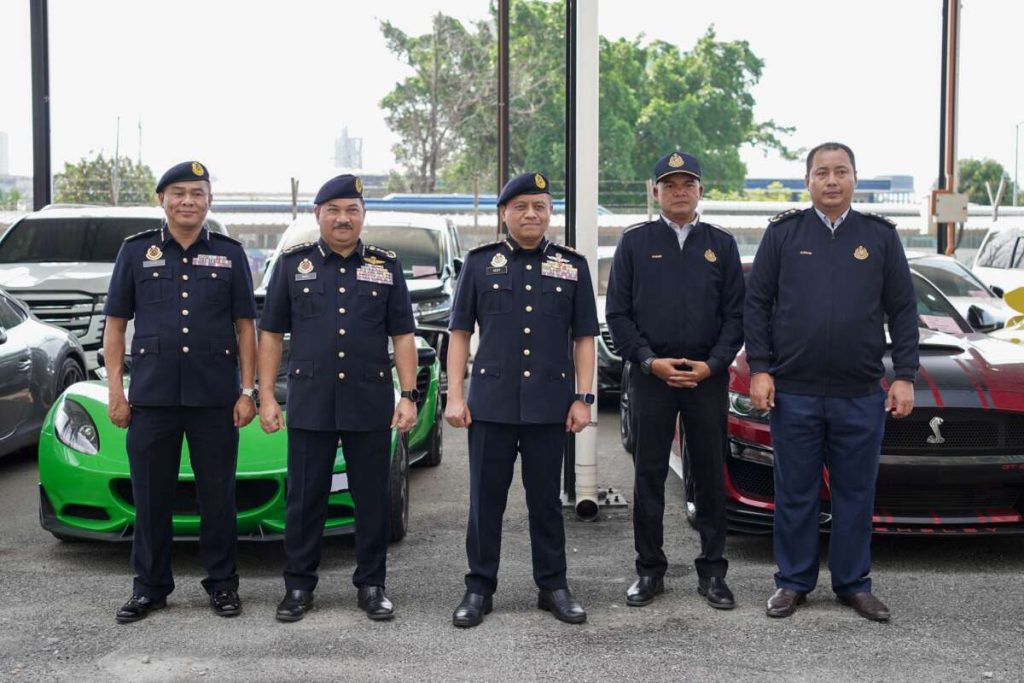 Can't Use Rm300 Fine To Escape Paying Road Tax, All