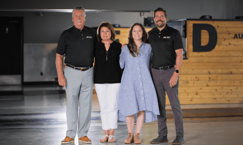Missouri auto auction celebrates 25 years remarketing
