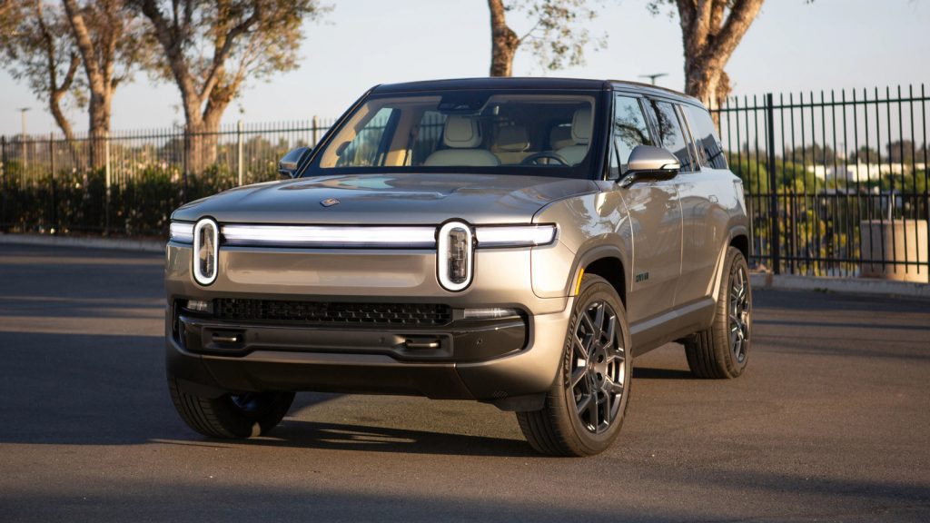 Rivian Is Auctioning This Bespoke Pebble Beach–themed R1s To Benefit