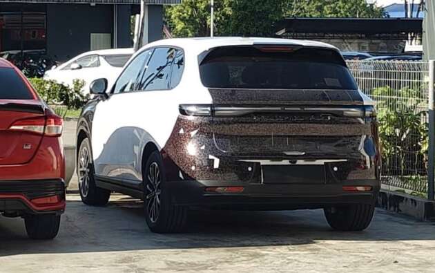 Leapmotor B10 spied in Malaysia: Proton eMas 7, BYD Atto 3 rival, 218 PS, as much as 434 km WLTP, launch soon? Leapmotor B10 spied in Malaysia: Proton eMas 7, BYD Atto 3 rival, 218 PS, up to 434 km WLTP, launch soon?