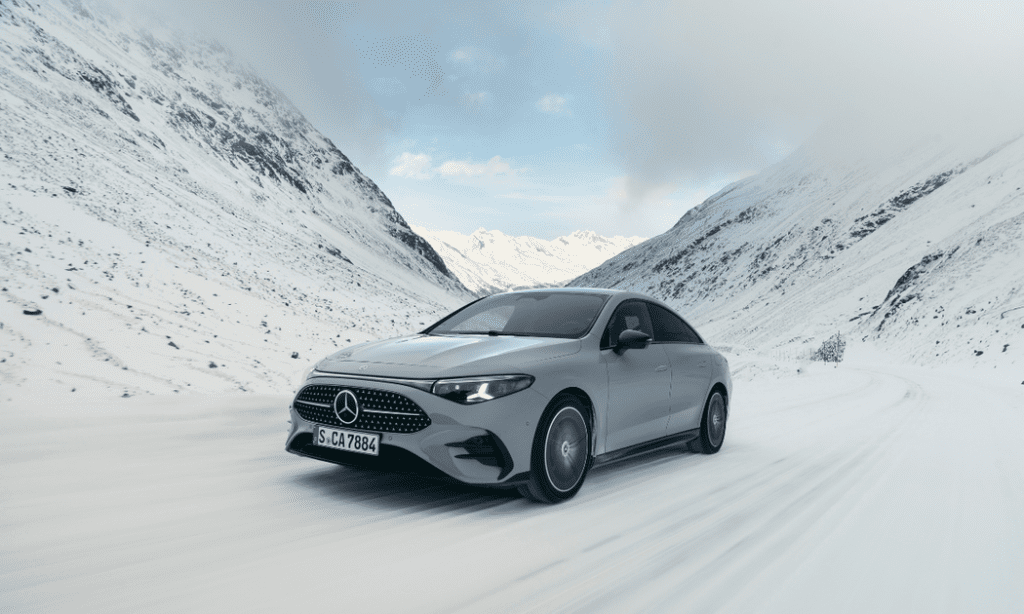 Mercedes‑benz debuts new hybrid cla vehicle research