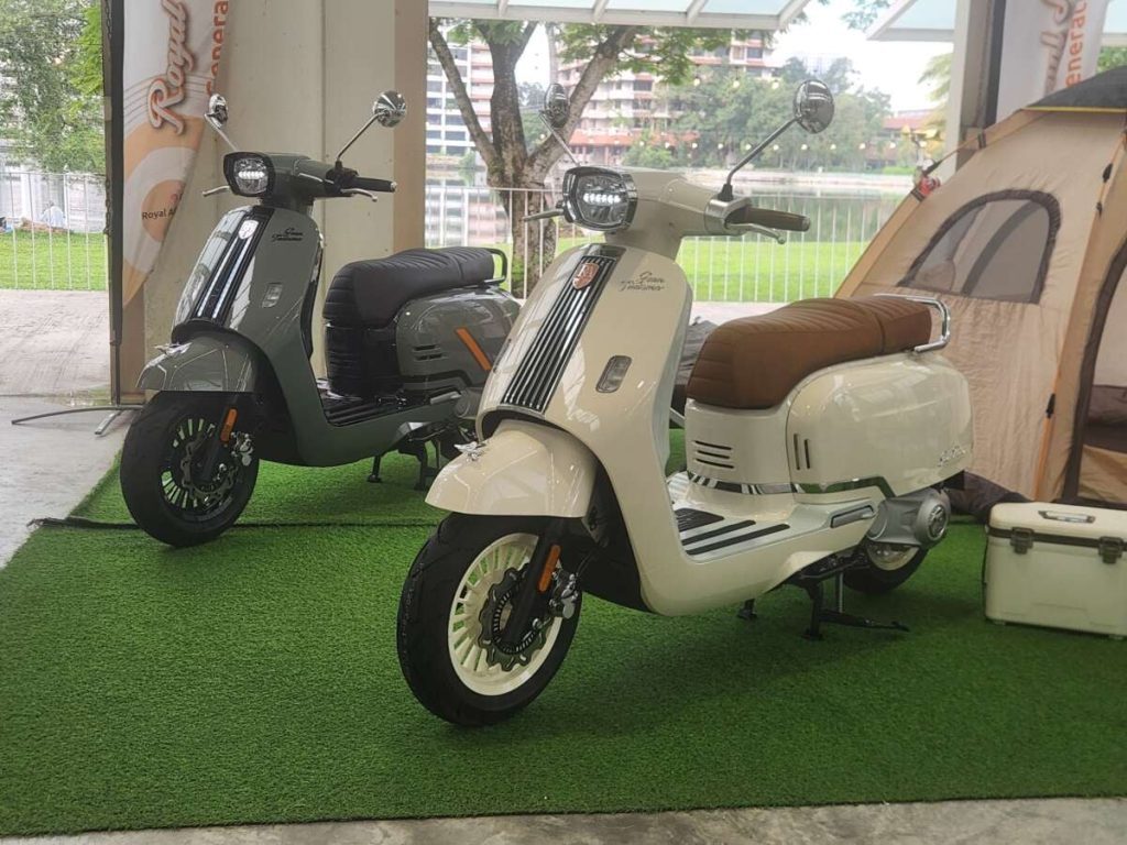 2026 Royal Alloy Gran Turismo scooter in Malaysia, pricing for 125S at RM9,800, 160s retailing at RM12,800