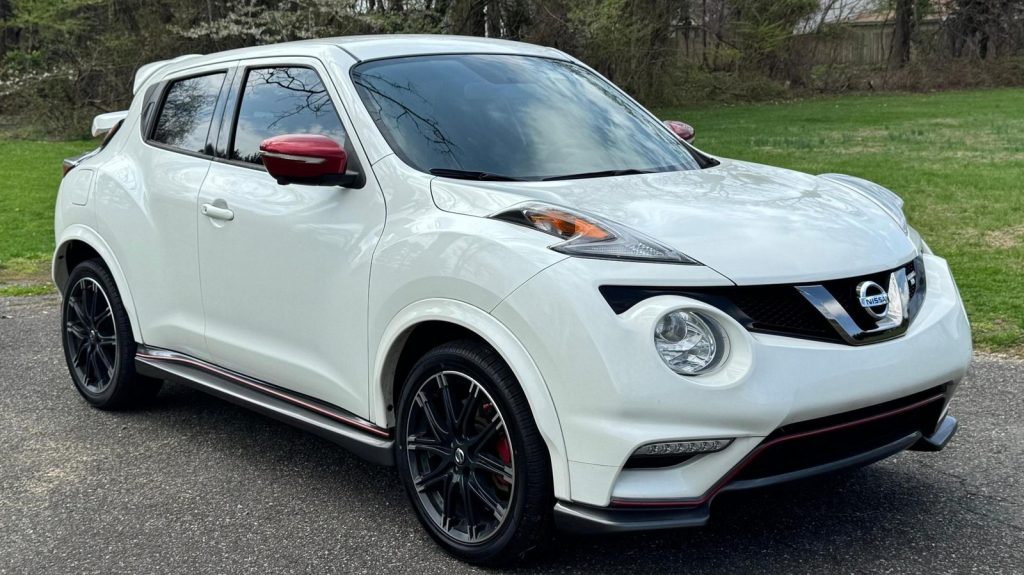 Choose joy with this nissan juke nismo rs that even