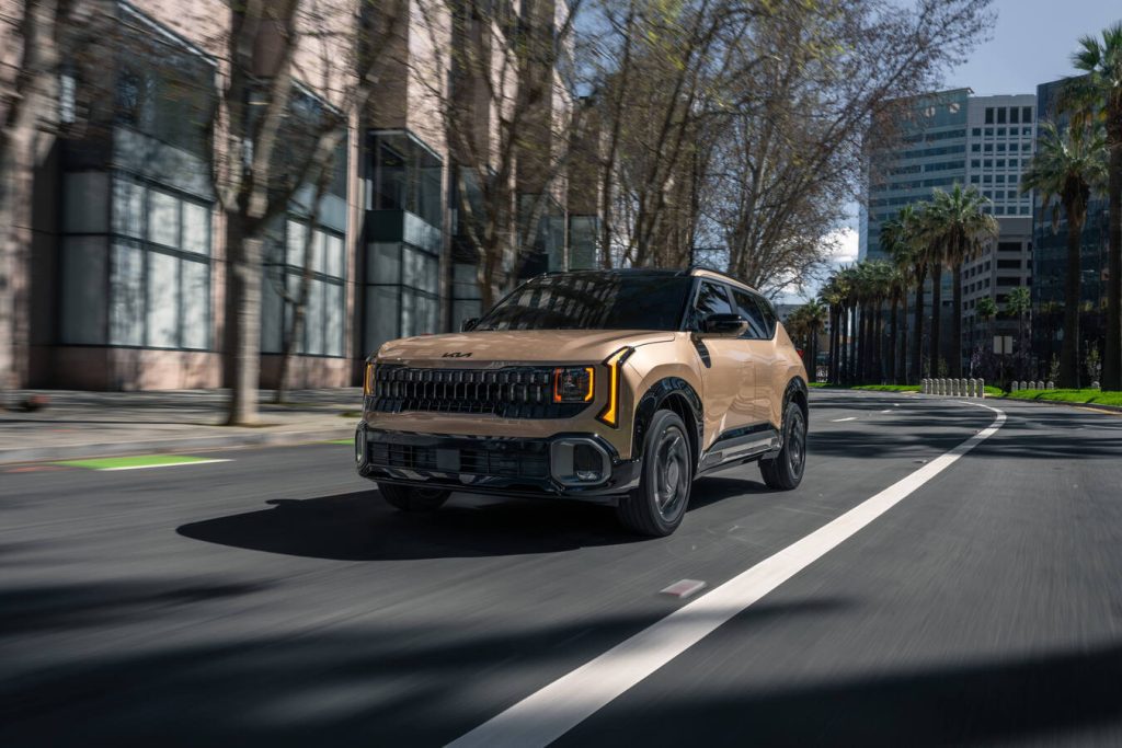 New york auto show 2026: kia puts the small suv