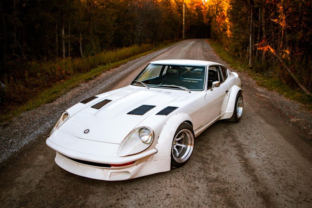 Rolling like a g: a datsun 240z on 305s