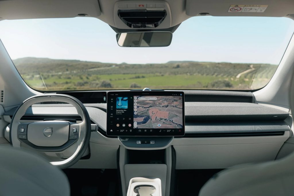 Volvo, google preview ai powered in car navigation features