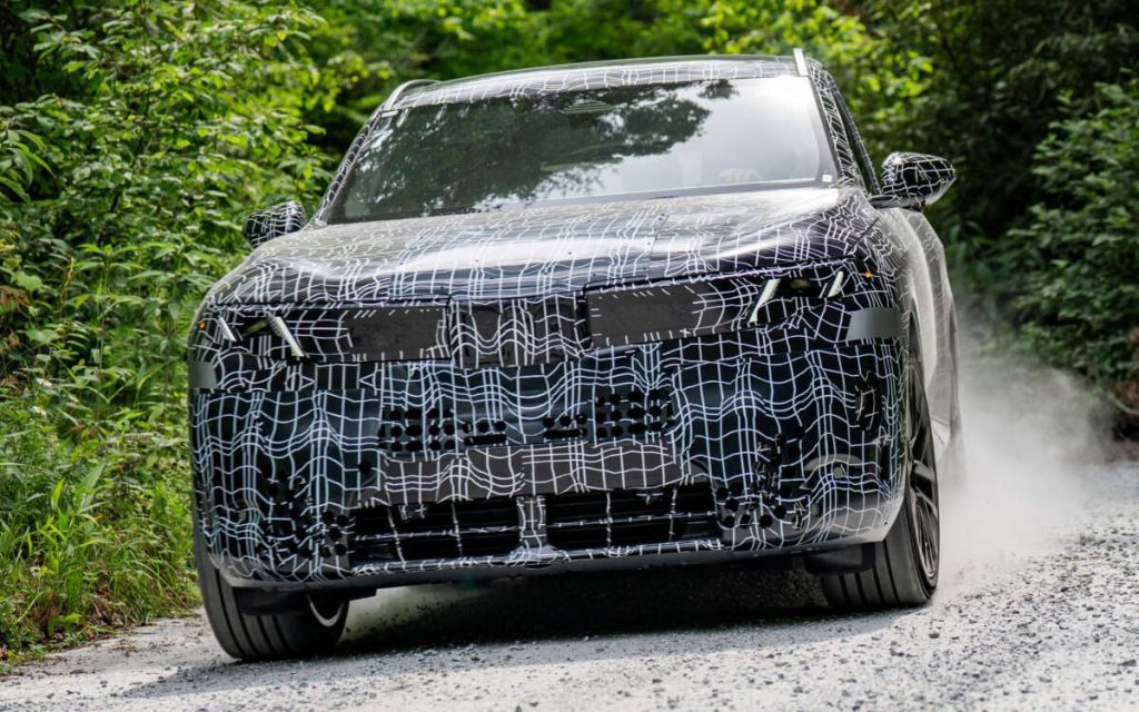 G65 BMW X5 – recent teasers show Neue Klasse styling; petrol, PHEV and EV outputs revealed before debut G65 BMW X5 prototype-1